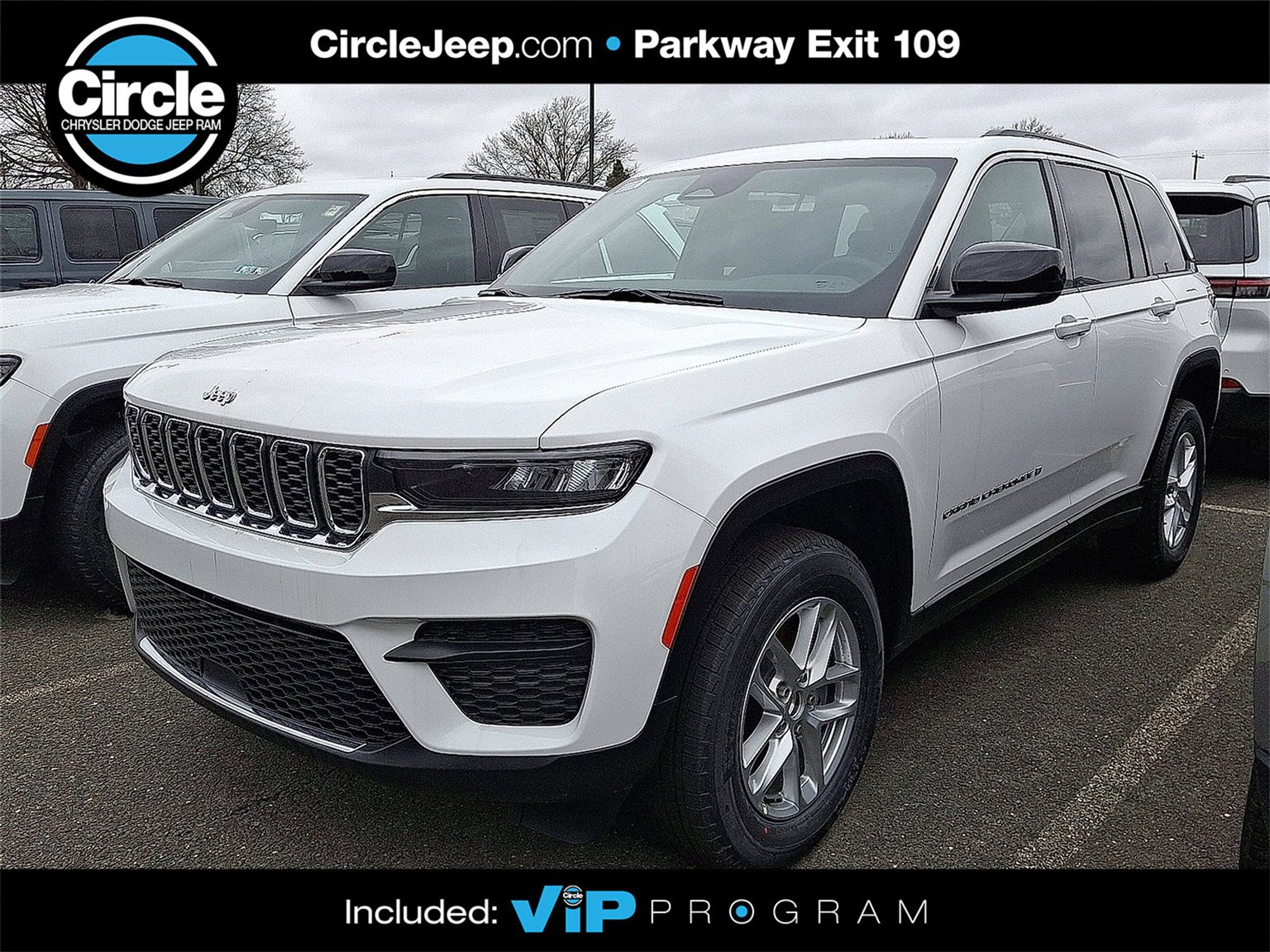 New 2025 Jeep Grand Cherokee Laredo X w/ Luxury Tech Group I