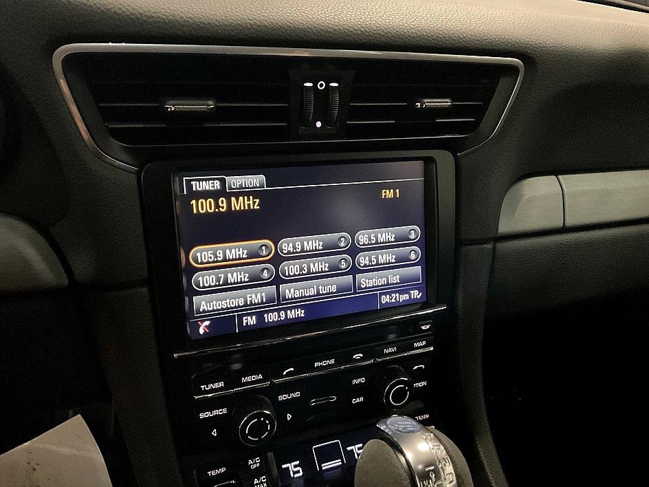 Used 2015 Porsche 911 GT3 image 20