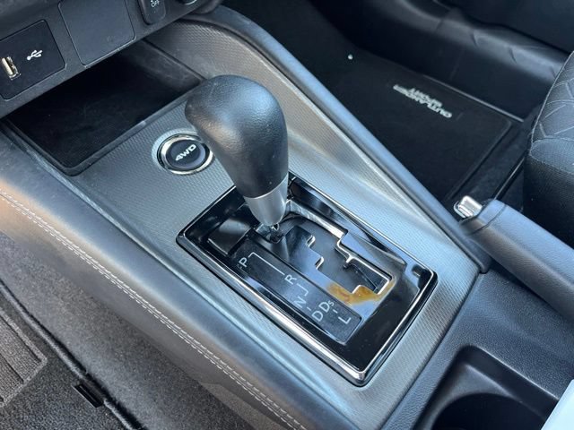 Used 2025 Mitsubishi Outlander Sport ES AWD/4WD image 27