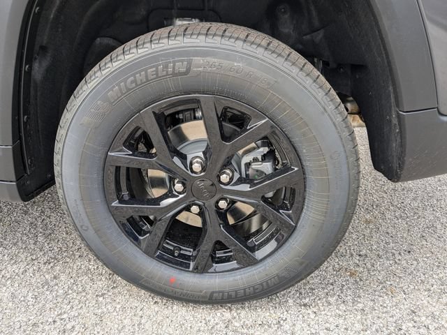 New 2026 Jeep Grand Cherokee Altitude AWD/4WD image 13