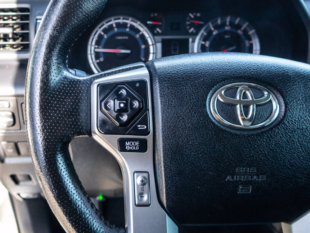 Used 2017 Toyota 4Runner SR5 Premium RWD image 34