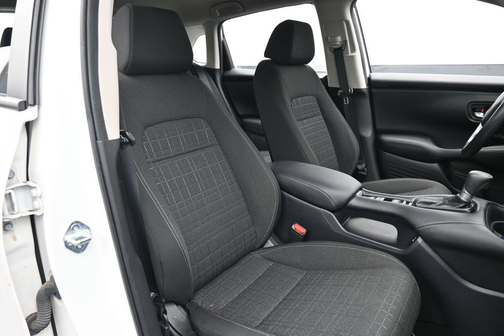 Certified 2024 Honda HR-V LX image 35