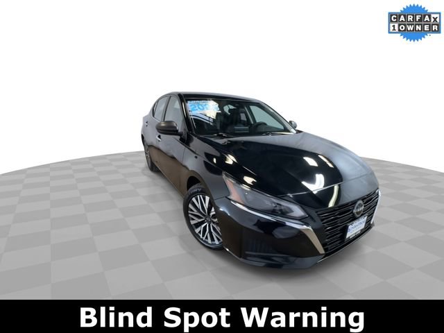 Used 2024 Nissan Altima 2.5 SV image 5