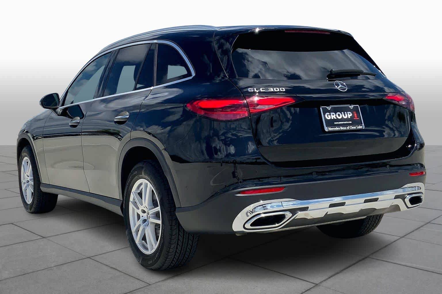 Used 2025 Mercedes-Benz GLC 300 image 12