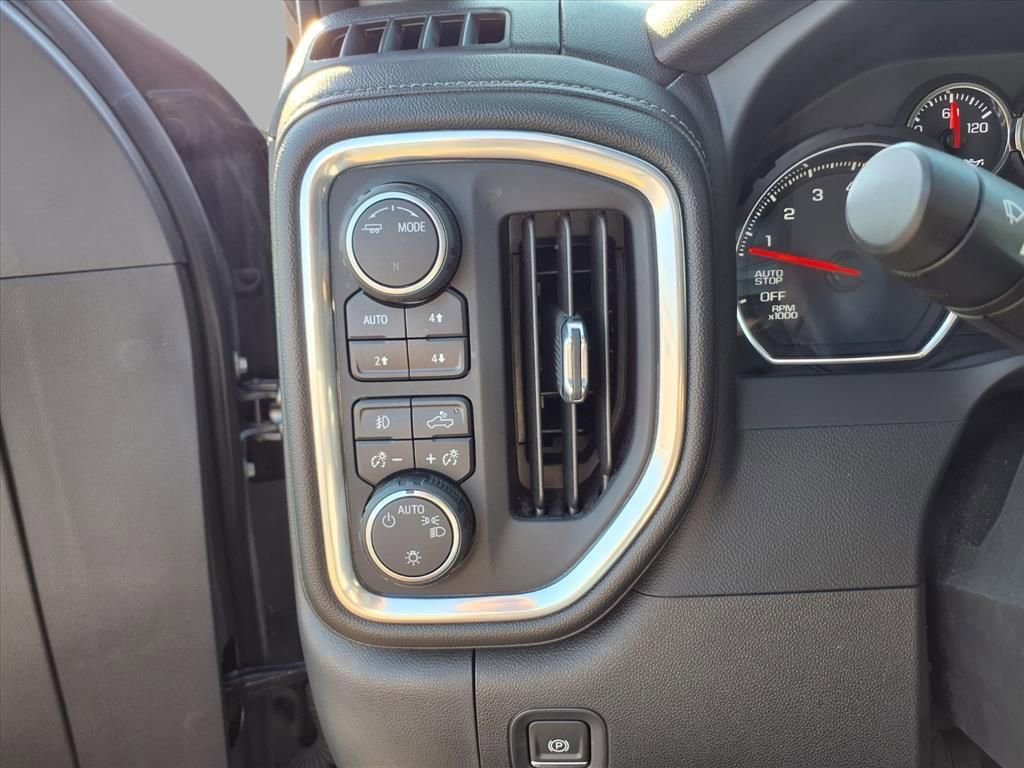 Used 2022 Chevrolet Silverado 1500 RST w/ Z71 Off-Road Package image 11