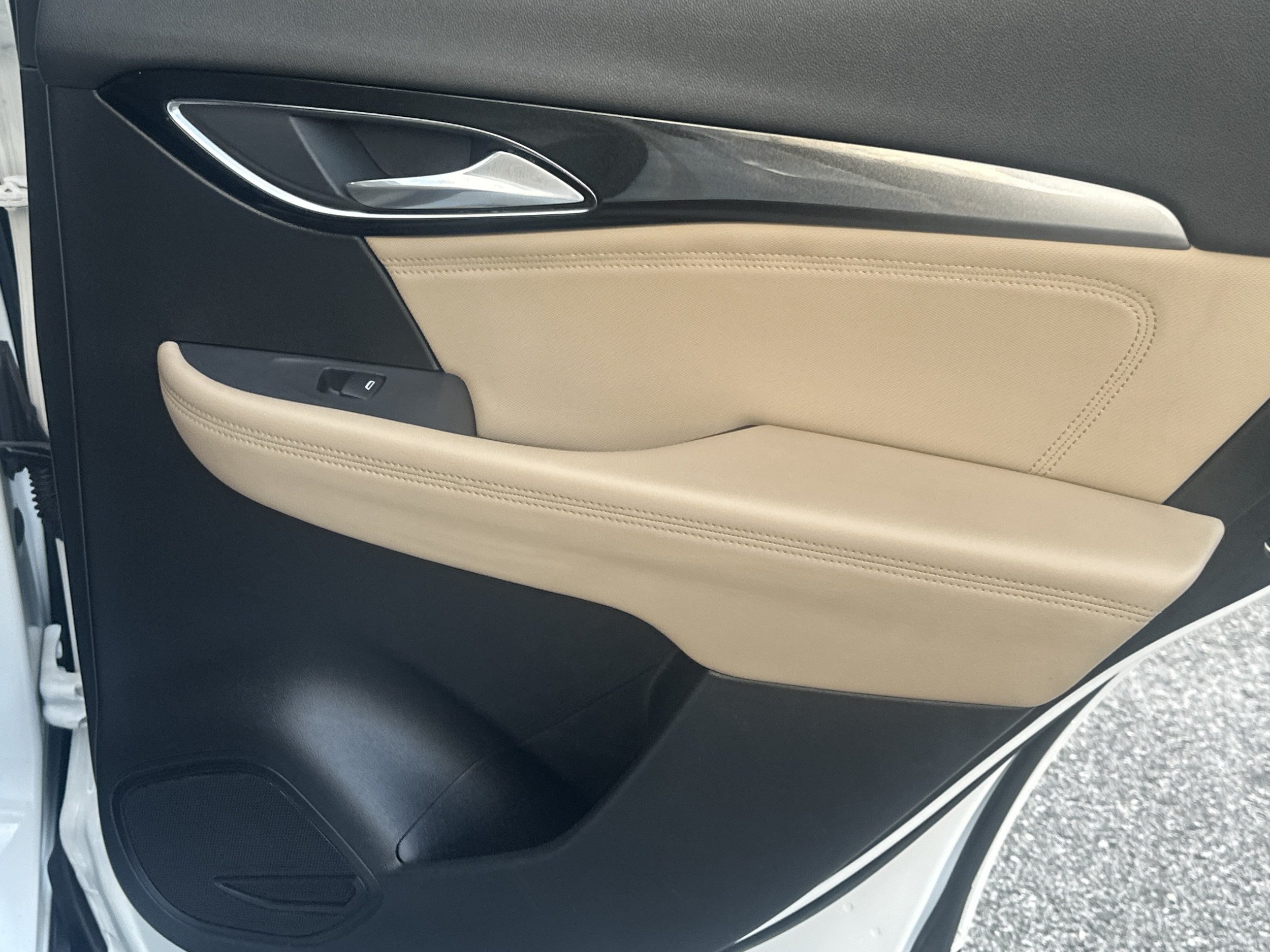 Used 2024 Buick Envision Preferred AWD/4WD image 16