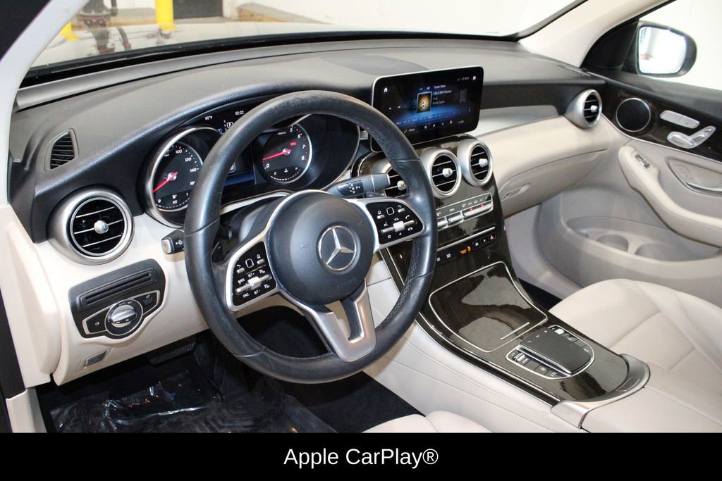 Used 2020 Mercedes-Benz GLC 300 4MATIC image 19
