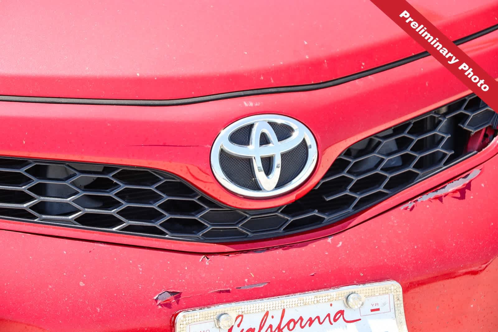 Used 2012 Toyota Camry SE FWD image 5
