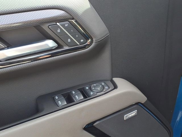 Used 2023 Chevrolet Silverado 1500 ZR2 w/ Technology Package image 17