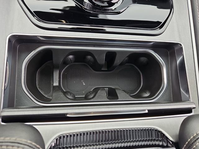 New 2026 Jeep Grand Wagoneer Limited w/ Premium Group II image 16
