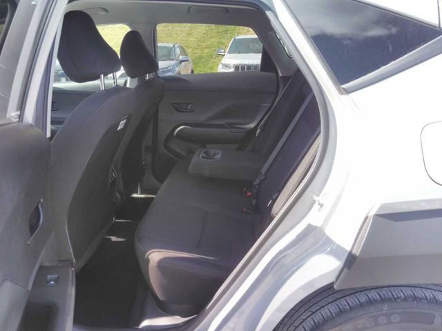 Used 2024 Hyundai Kona SEL image 18