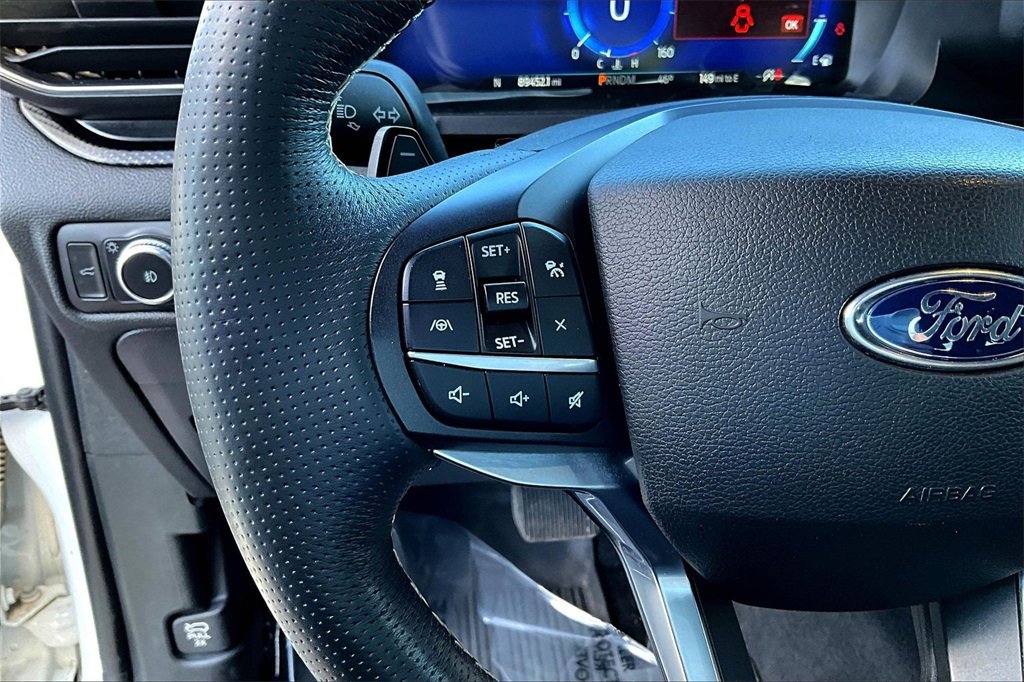 Used 2020 Ford Explorer ST w/ Premium Technology Package image 11