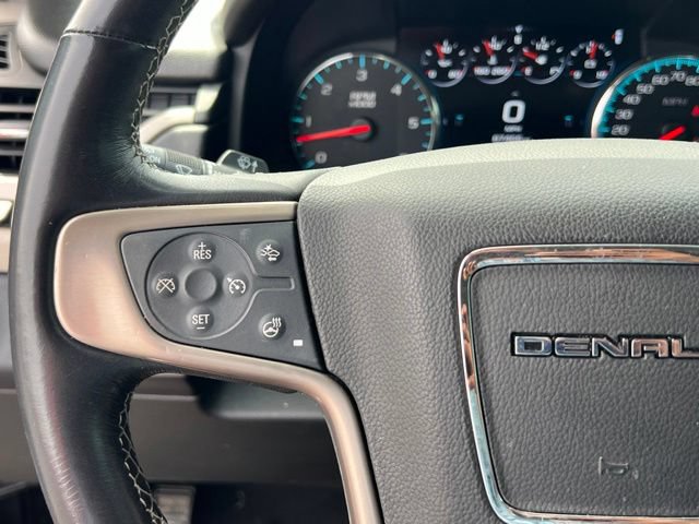 Used 2020 GMC Yukon XL Denali w/ Open Road Package AWD/4WD image 21