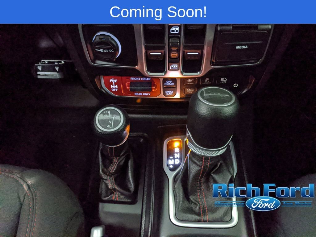 Used 2021 Jeep Gladiator Rubicon w/ Cold Weather Group image 15