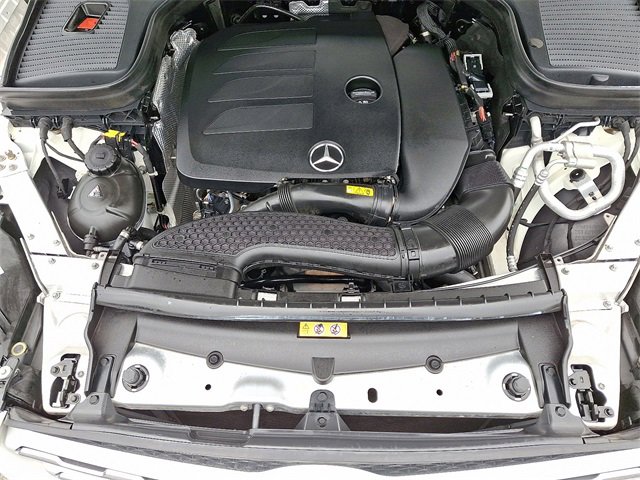 Used 2022 Mercedes-Benz GLC 300 4MATIC image 27
