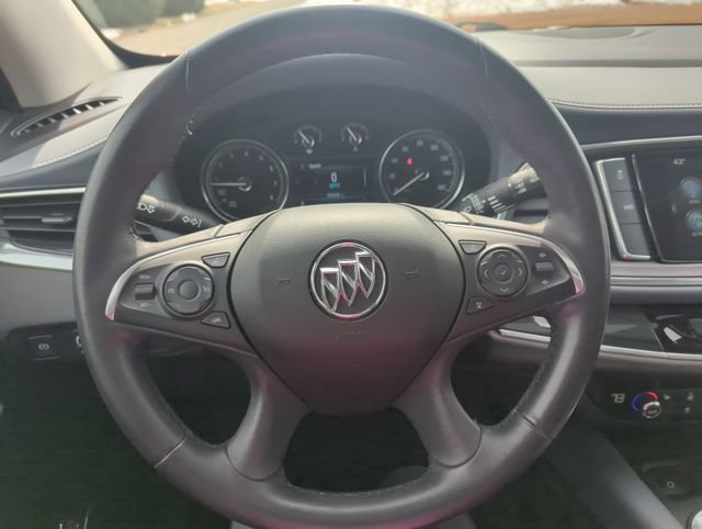 Used 2019 Buick Enclave Essence AWD/4WD image 16