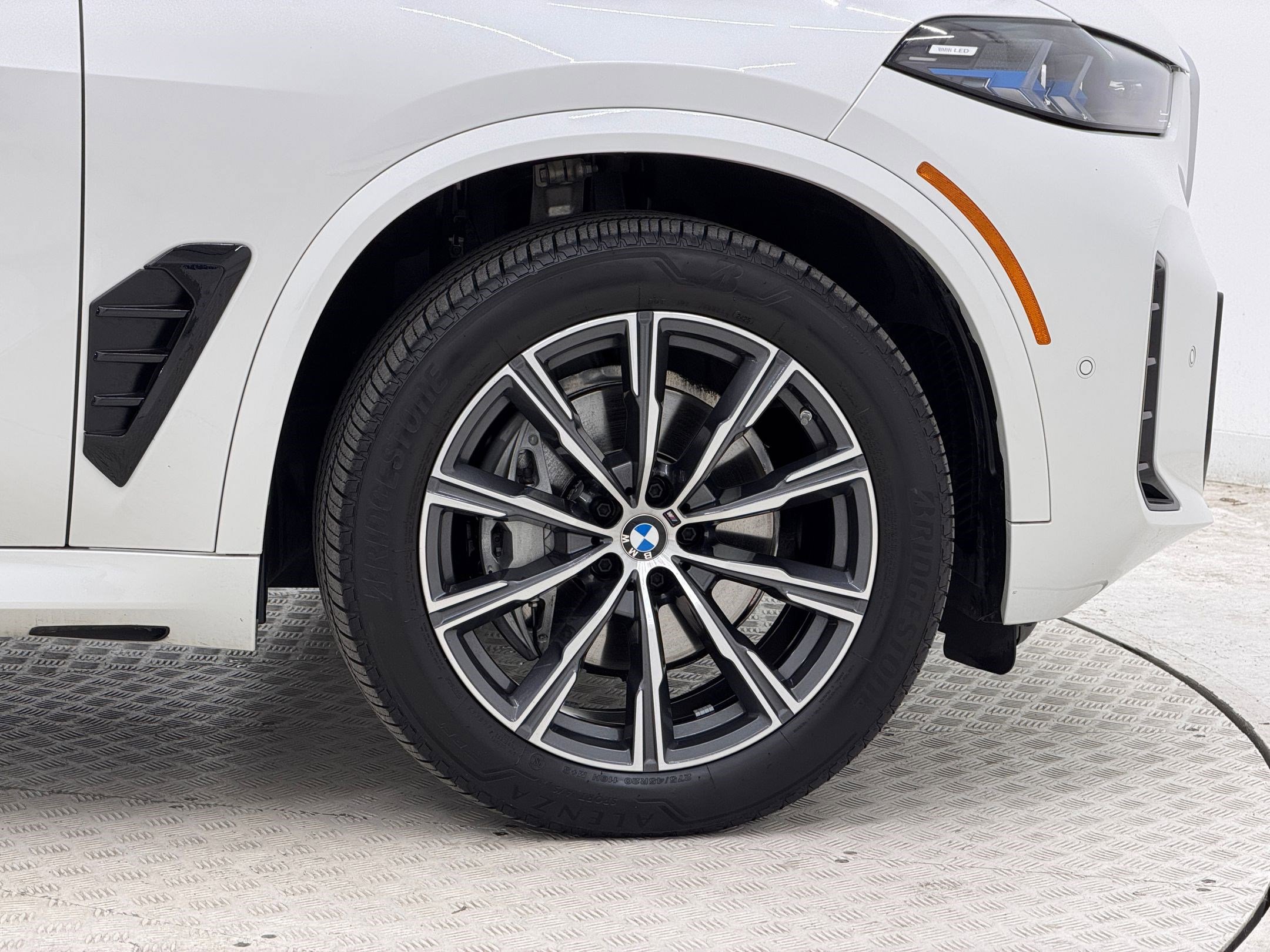 Certified 2026 BMW X5 xDrive40i image 12