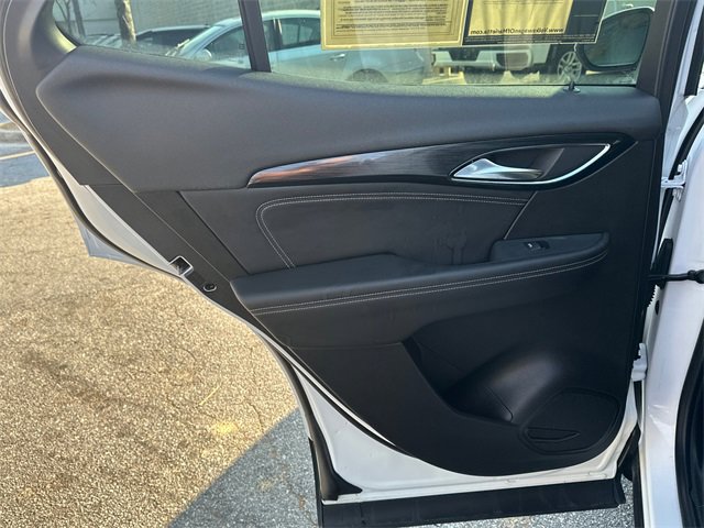 Used 2022 Buick Envision Essence w/ Safety Package image 22