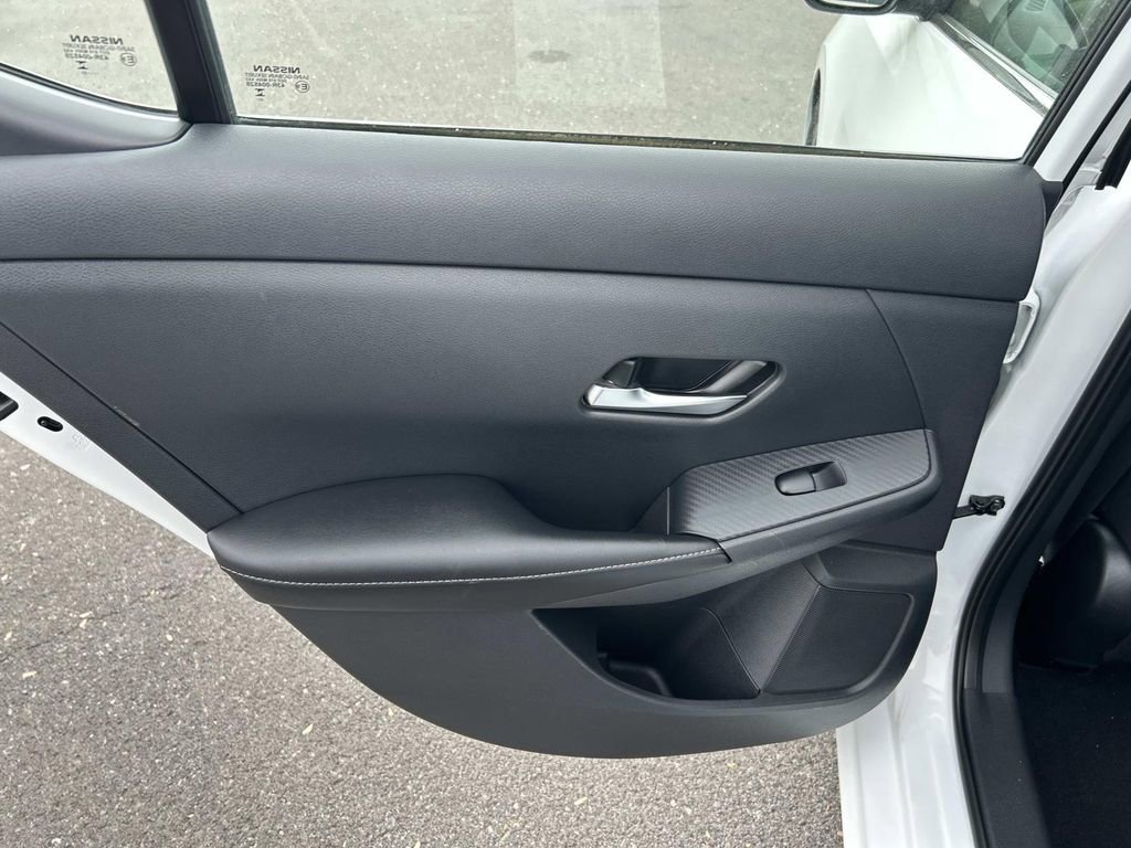 Used 2023 Nissan Sentra SV image 18