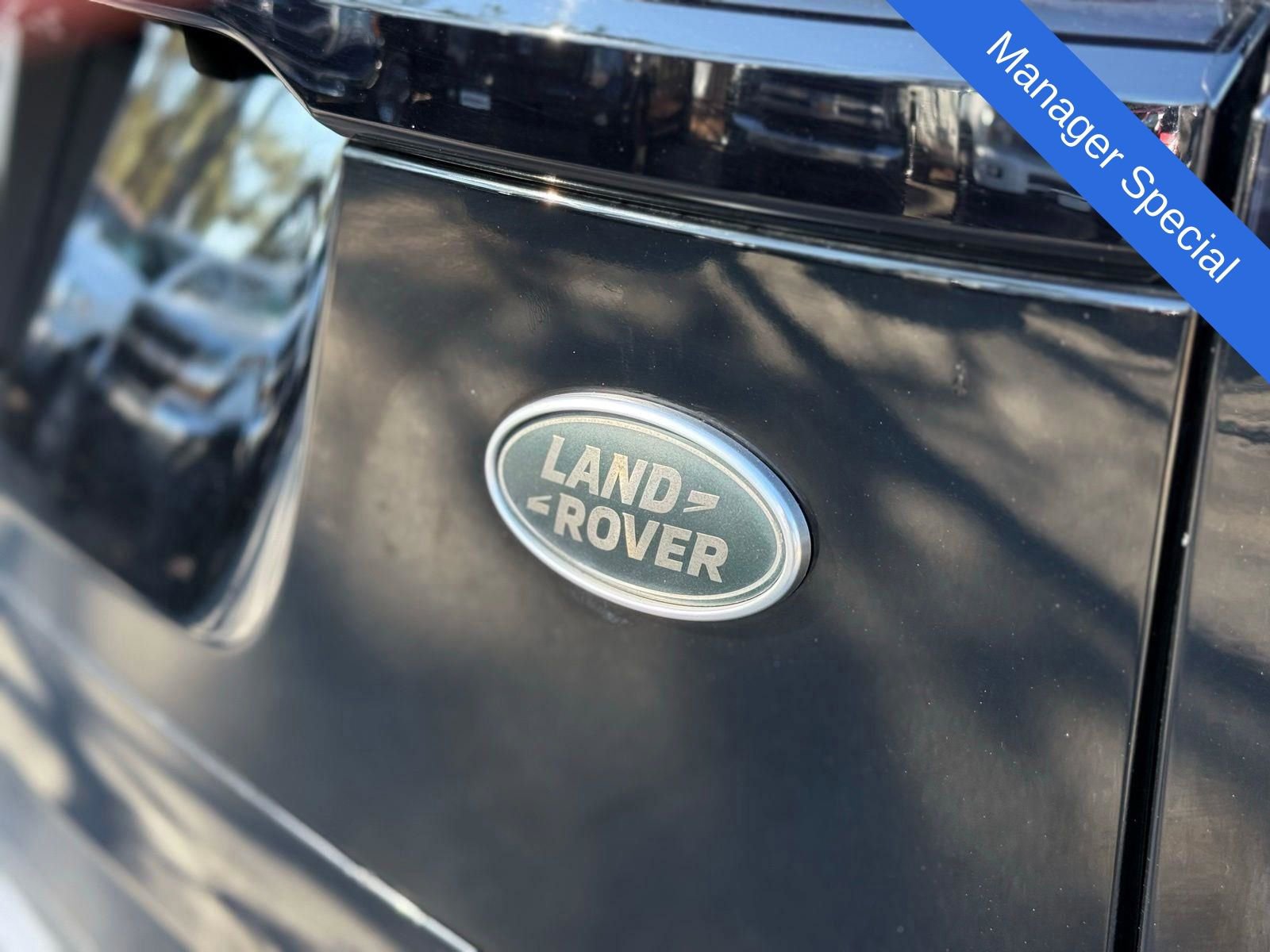 Used 2020 Land Rover Range Rover Velar S image 12