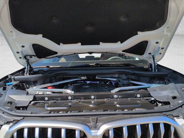 New 2027 BMW X6 xDrive40i w/ Climate Comfort Package AWD/4WD image 17