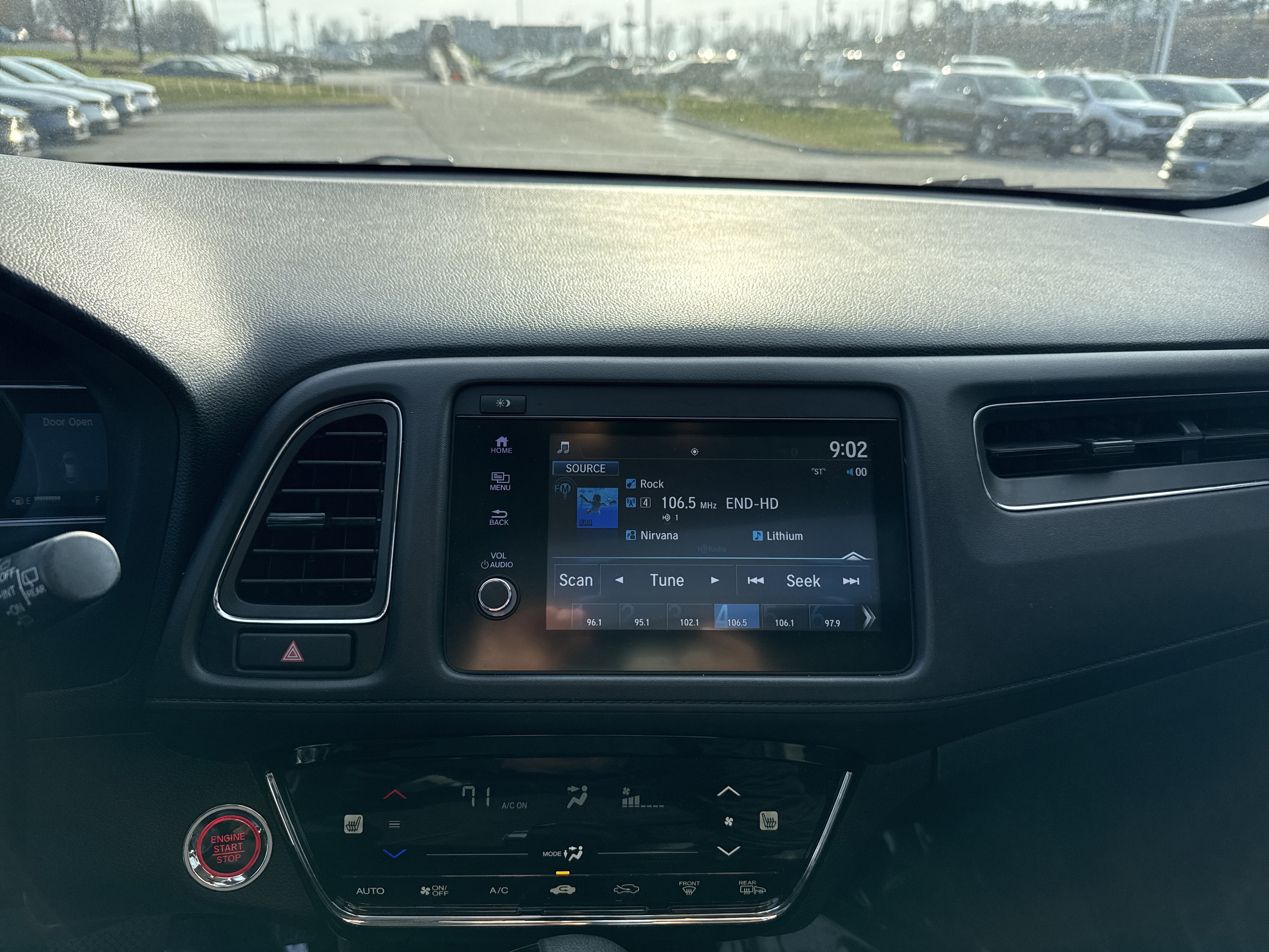 Used 2021 Honda HR-V EX-L image 23