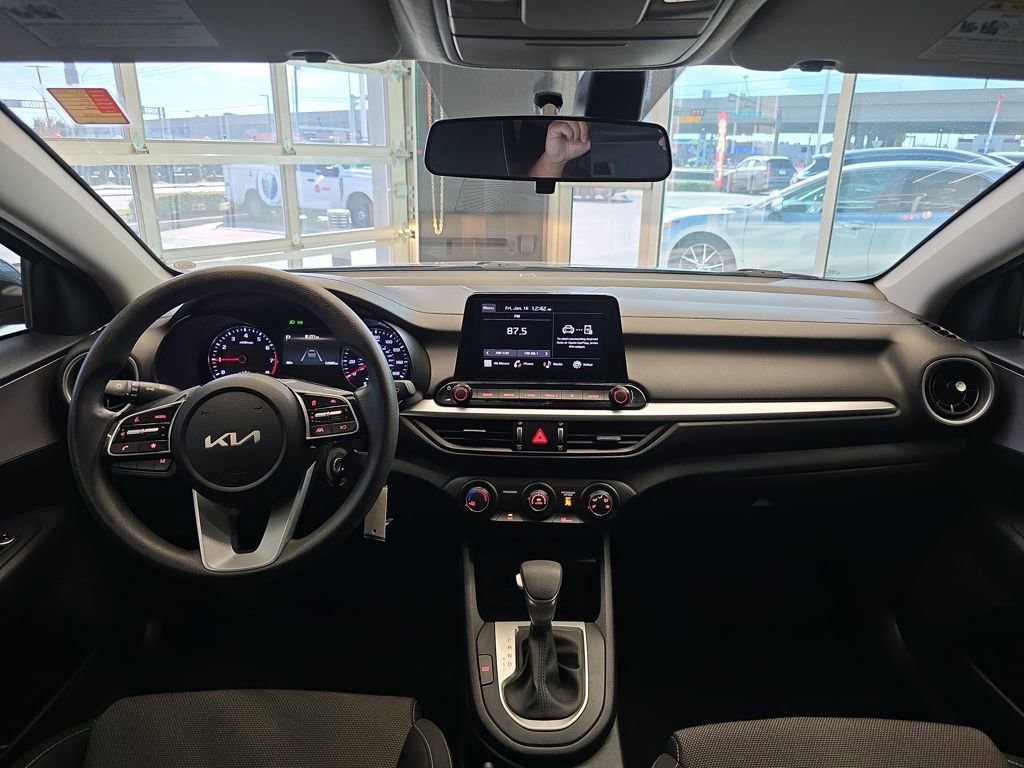 Used 2024 Kia Forte LXS w/ LXS Technology Package image 14