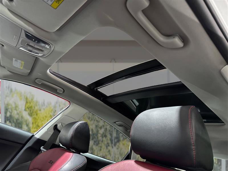 Used 2020 Kia Optima SX image 19