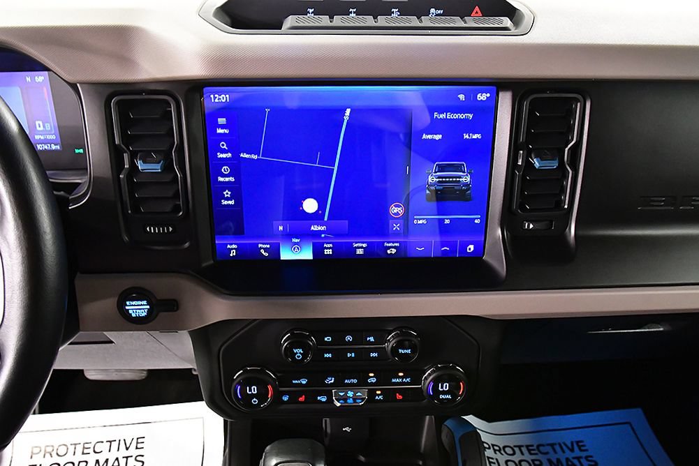 Used 2023 Ford Bronco Wildtrak AWD/4WD image 24