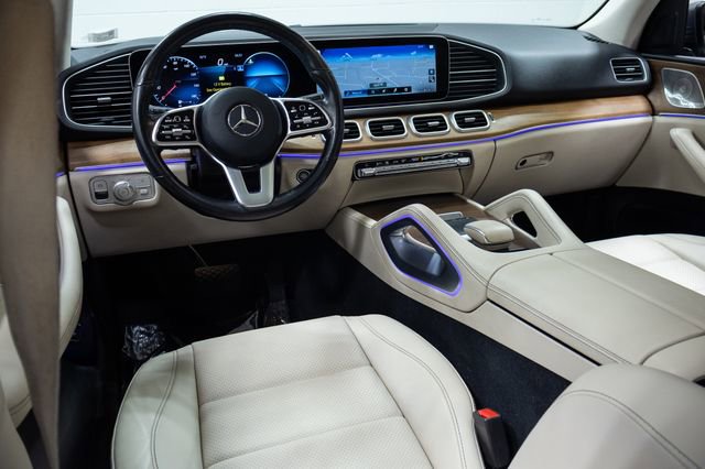 Used 2022 Mercedes-Benz GLE 350 4MATIC w/ Premium Package image 19