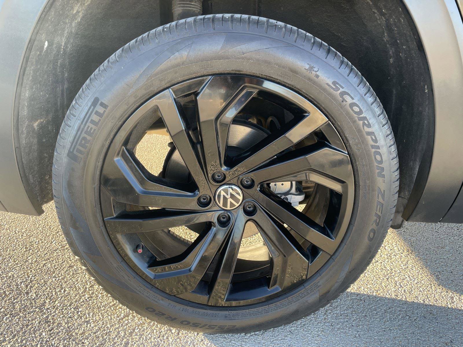 Used 2022 Volkswagen Atlas SE image 36