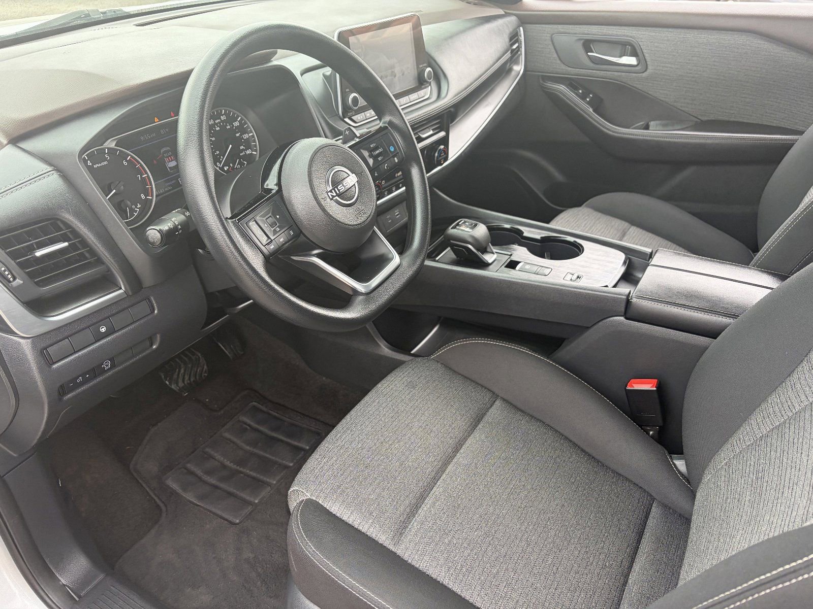 Certified 2023 Nissan Rogue SV image 19