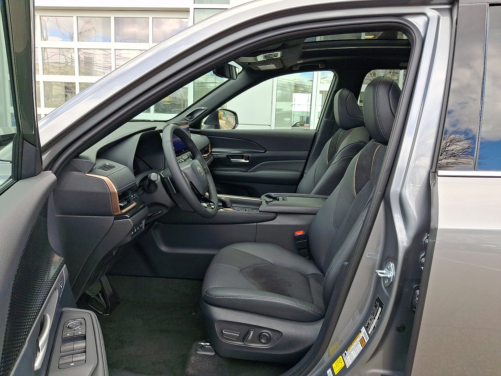 Certified 2026 Toyota Grand Highlander AWD Hybrid image 15