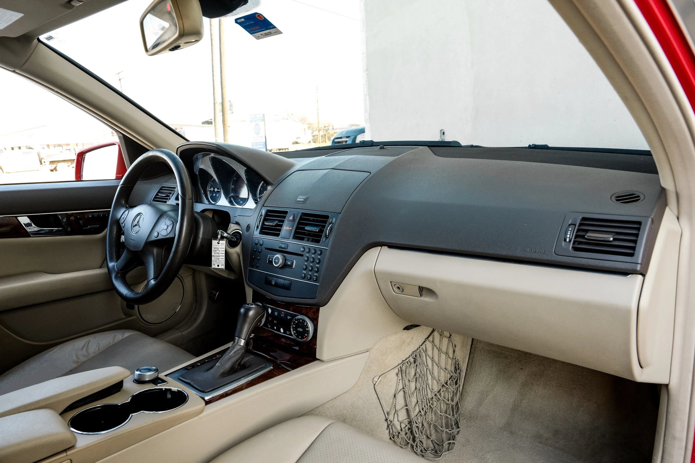 Used 2011 Mercedes-Benz C 300 Sedan w/ Premium 1 Pkg image 17