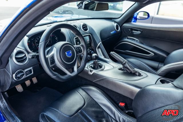 Used 2013 SRT Viper GTS w/ GTS Laguna Interior Pkg RWD image 2