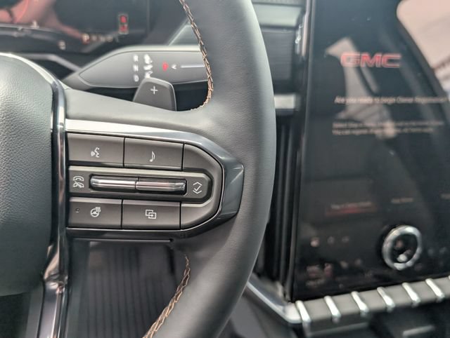 New 2026 GMC Acadia AT4 w/ Luxury Package AWD/4WD image 16