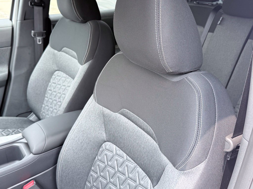 New 2026 Nissan Kicks SV w/ Cold Weather Package AWD/4WD image 17