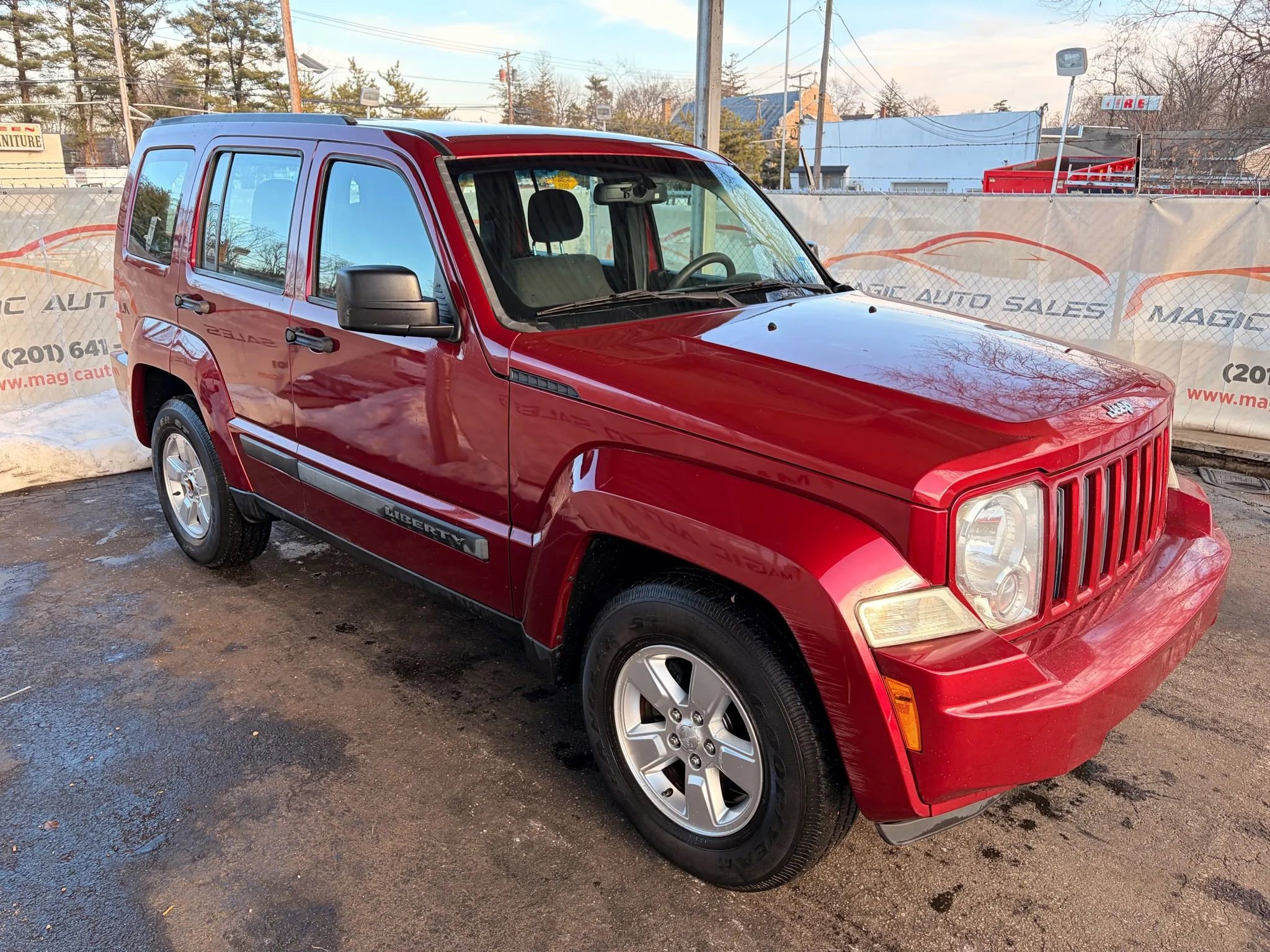 Used 2012 Jeep Liberty Sport w/ Driver Convenience Group image 51