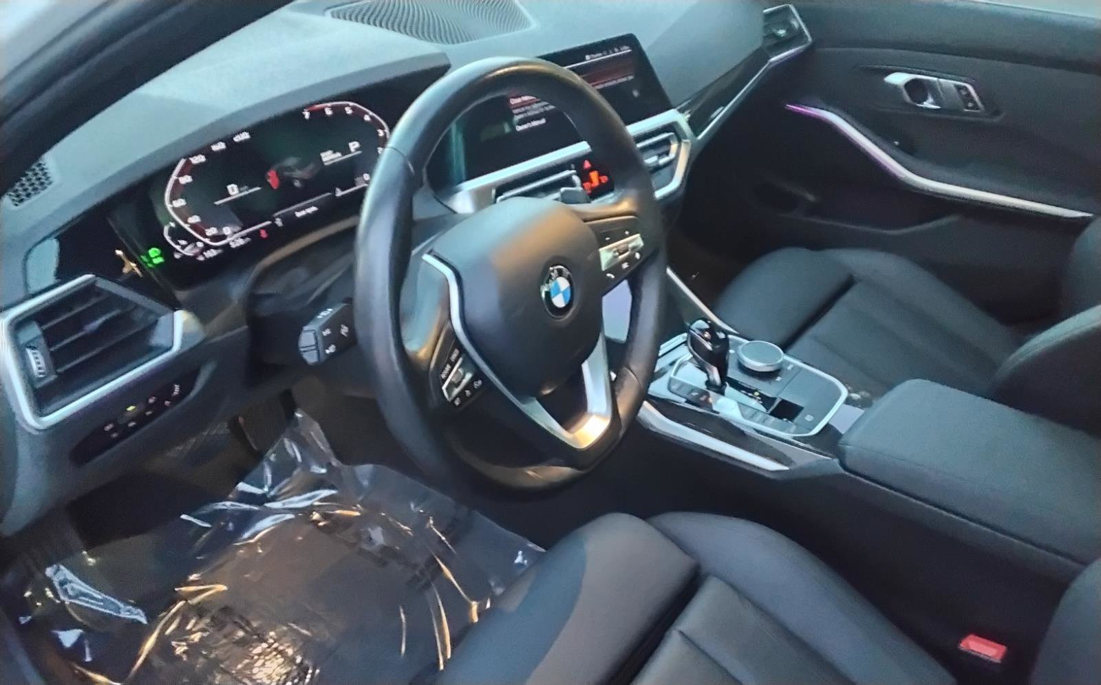 Used 2021 BMW 330i Sedan w/ Convenience Package image 17