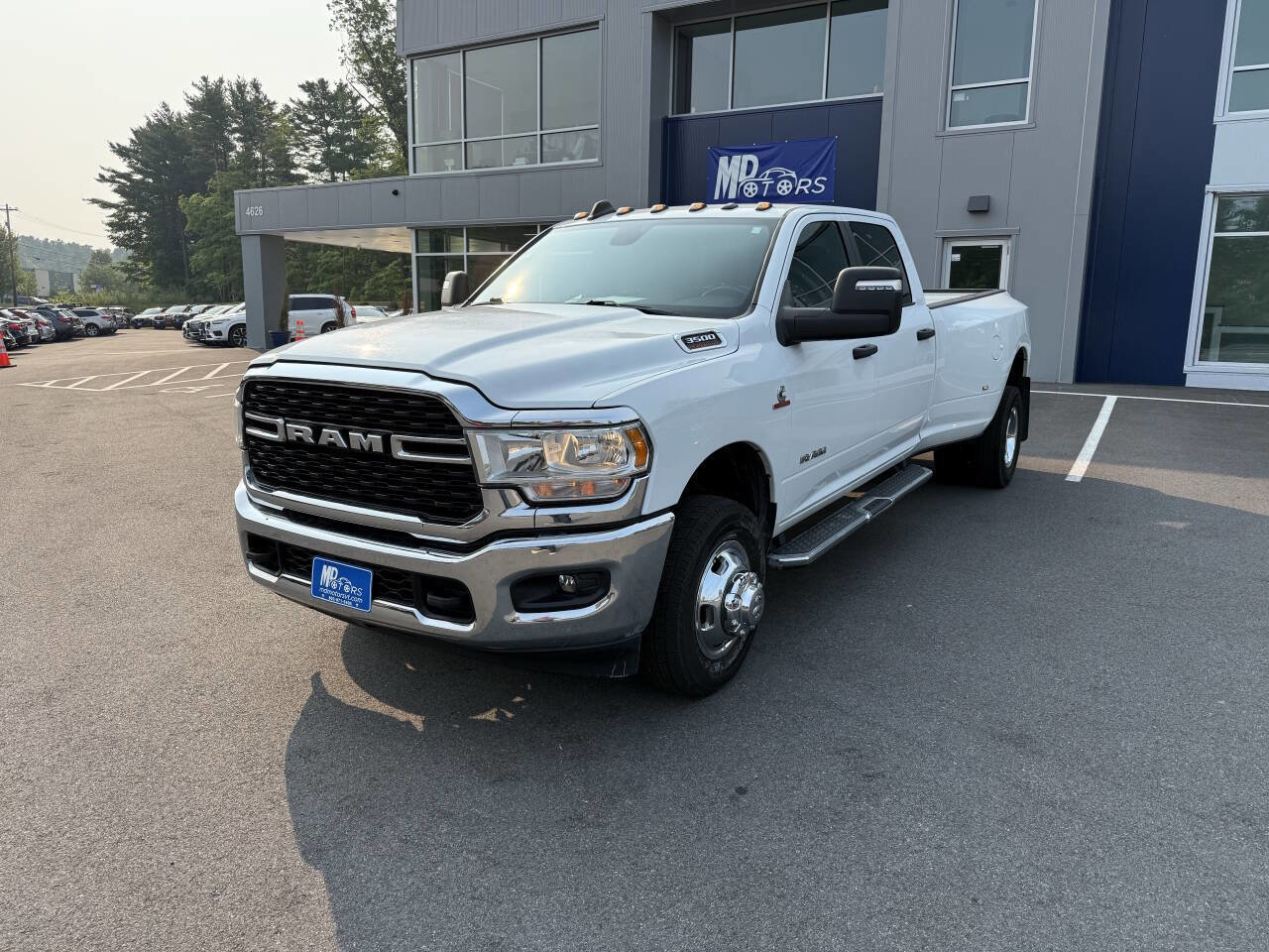 Used 2023 RAM 3500 Big Horn w/ Level 1 Equipment Group image 2