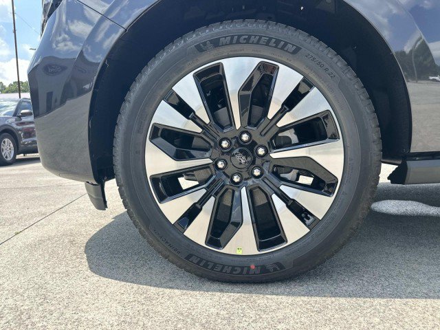 New 2027 Ford Expedition Max Platinum w/ Driver's Package AWD/4WD image 11