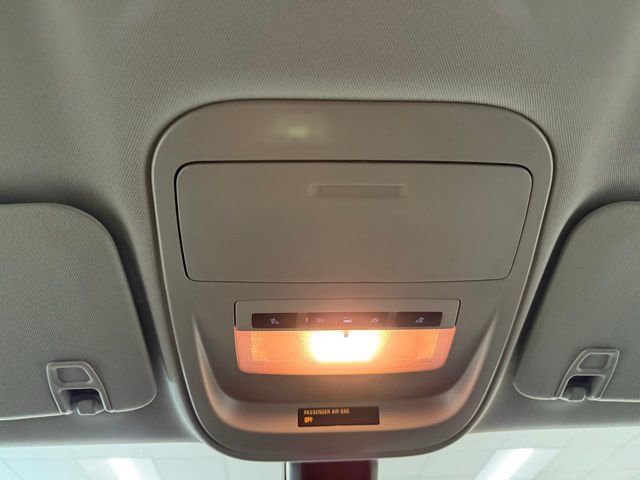 Used 2022 GMC Canyon AT4 image 19