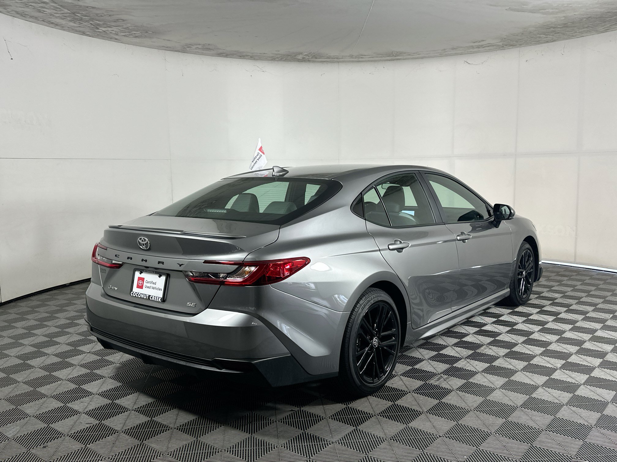 Certified 2026 Toyota Camry SE FWD image 3