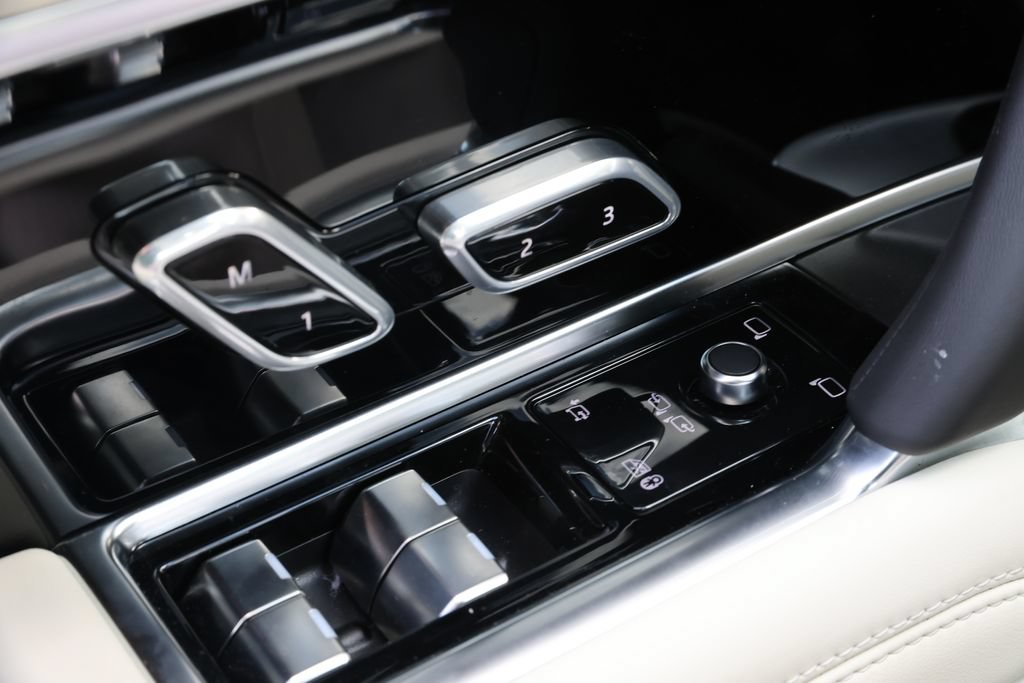 New 2026 Land Rover Range Rover SE AWD/4WD image 19