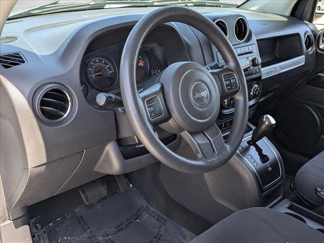 Used 2016 Jeep Compass Sport w/ Power Value Group FWD image 10