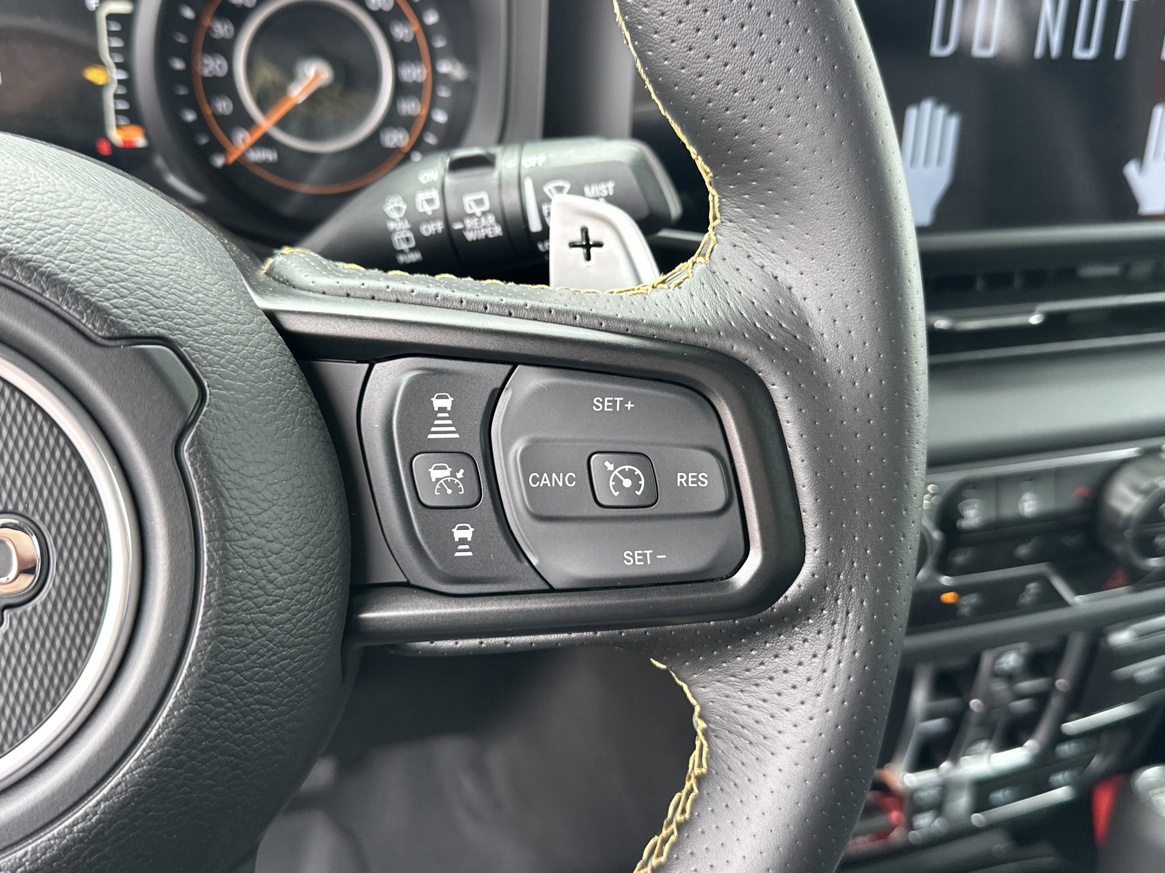 New 2025 Jeep Wrangler Unlimited Rubicon 392 image 17