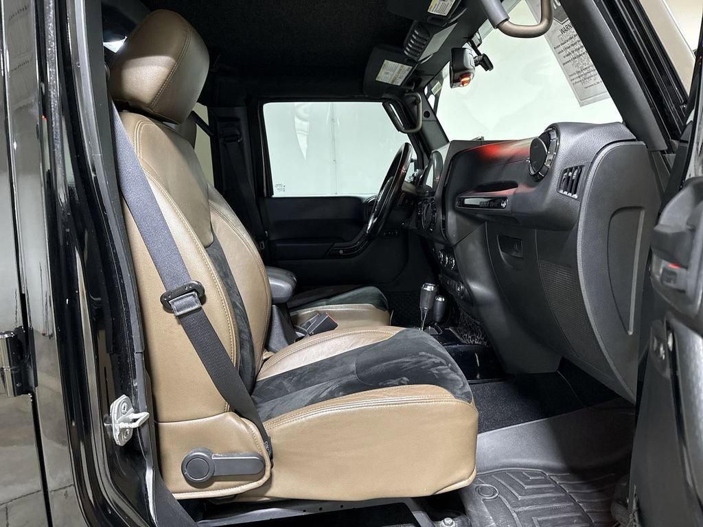 Used 2014 Jeep Wrangler Unlimited Sport w/ Quick Order Package 24S image 21