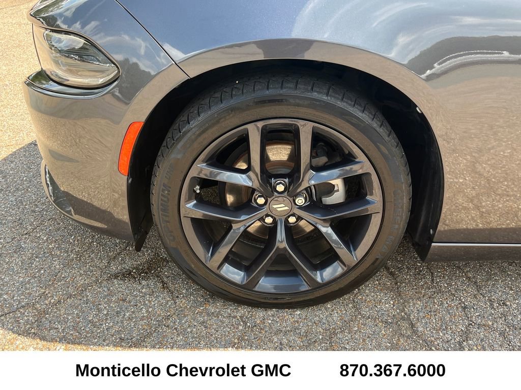 Used 2023 Dodge Charger SXT w/ Blacktop Package RWD image 27