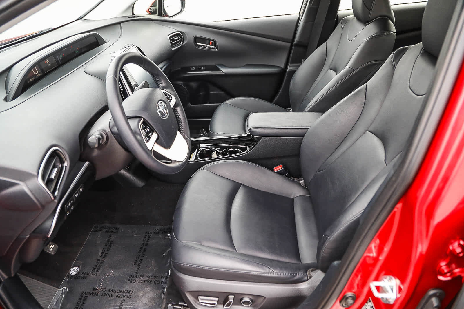 Certified 2017 Toyota Prius Prime Advanced w/ Carpet Mat Package FWD image 17