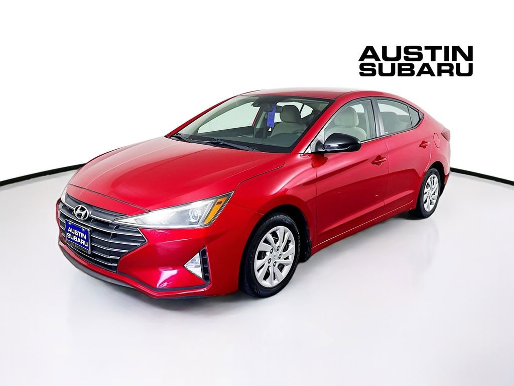 Used 2020 Hyundai Elantra SE w/ Winter Weather Package image 3
